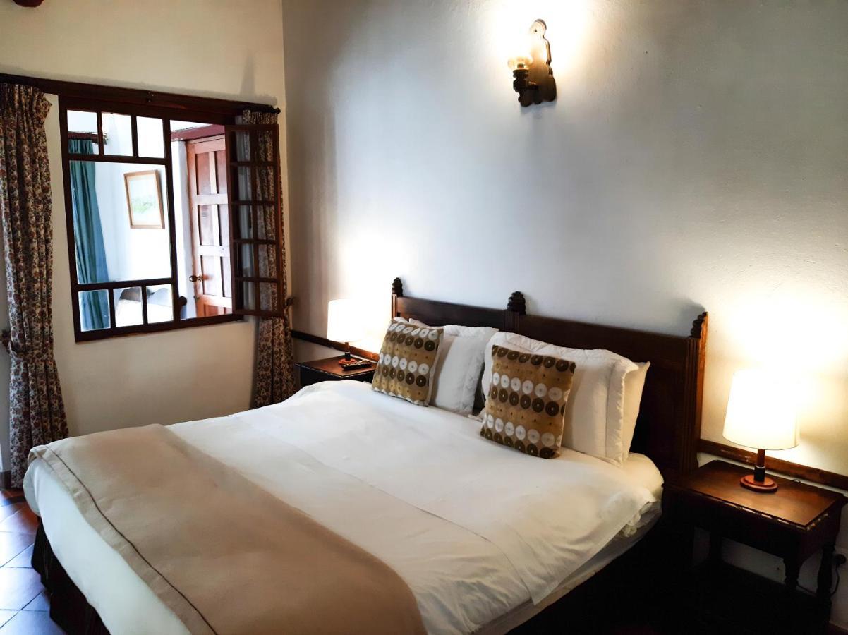Hotel Meson De Los Virreyes Villa de Leyva Buitenkant foto