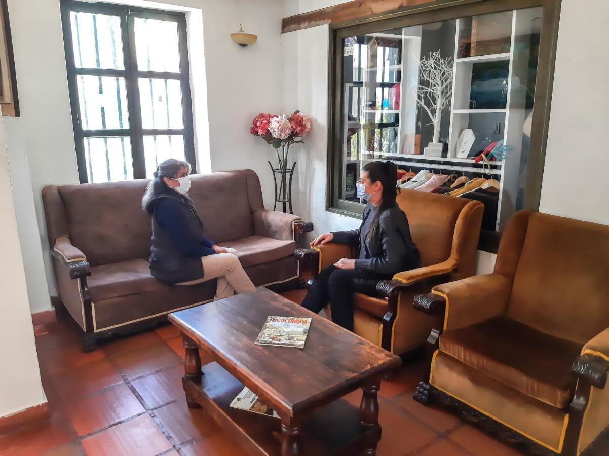 Hotel Meson De Los Virreyes Villa de Leyva Buitenkant foto