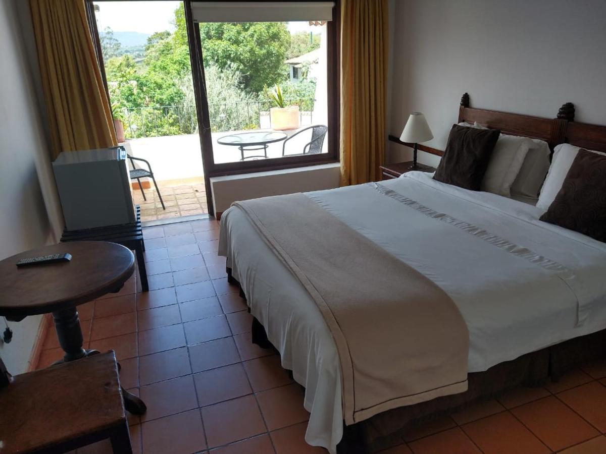 Hotel Meson De Los Virreyes Villa de Leyva Buitenkant foto