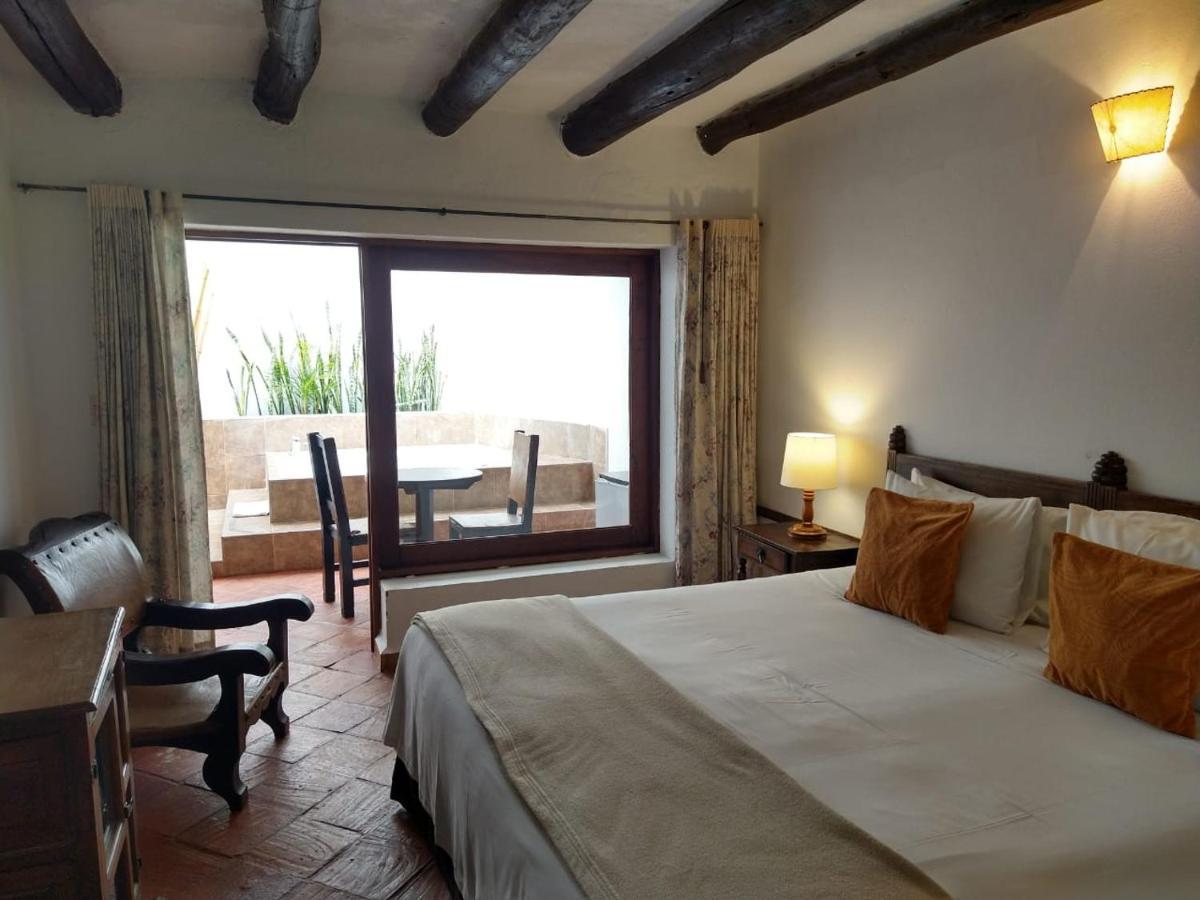 Hotel Meson De Los Virreyes Villa de Leyva Buitenkant foto