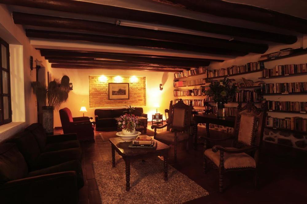 Hotel Meson De Los Virreyes Villa de Leyva Buitenkant foto