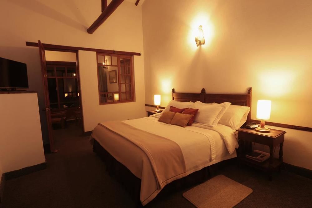 Hotel Meson De Los Virreyes Villa de Leyva Buitenkant foto